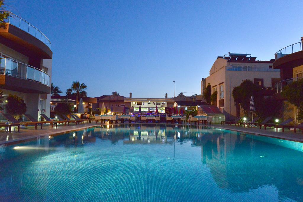 פאטהיה Odyssey Residence Apartments מראה חיצוני תמונה